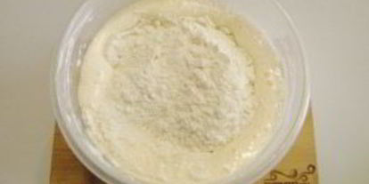 Шаг 3: шарлотки с ягодами