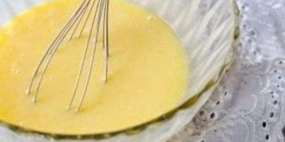 Шаг 1: шарлотки со сгущенкой