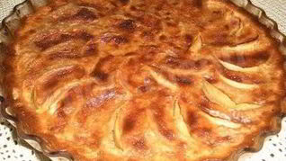 Рецепт Ванильной Шарлотки с яблоками и лимонной цедрой