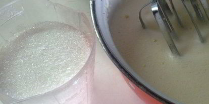 Шаг 6: вишневой шарлотки