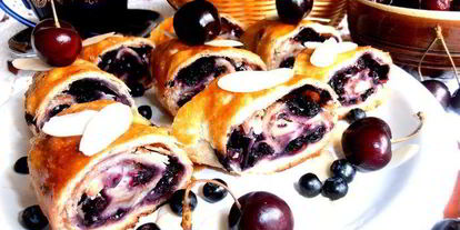 Шаг 16: чернично-сливочного штрудель