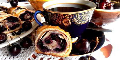 Шаг 17: чернично-сливочного штрудель