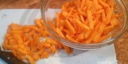 Шаг 1: мясного штруделя в мультиварке