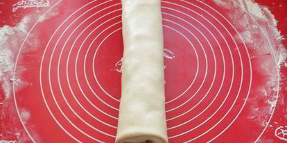 Шаг 6: штруделя из творожного теста с яблоками и клюквой