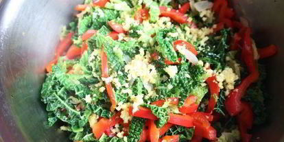 Шаг 10: штруделя с савойской капустой