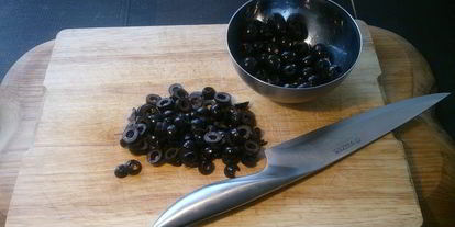 Шаг 2: штруделя с тунцом