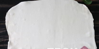 Шаг 3: штруделя с вишней