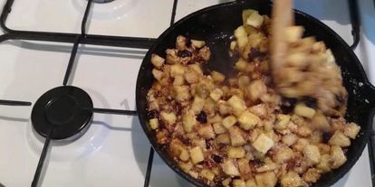 Шаг 2: штруделя яблочного классического из слоеного теста