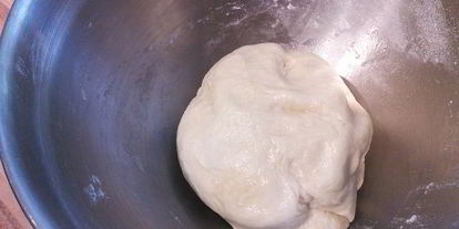 Шаг 1: сливова-имбирного штрудель