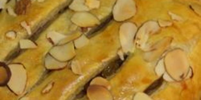 Рецепт яблочного штруделя из готового слоеного теста