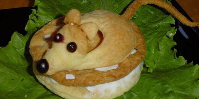 Рецепт слоек мышка на сыре