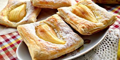 Шаг 4: слоек с грушами