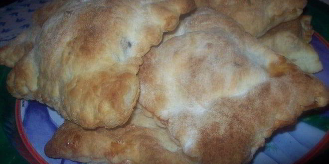 Рецепт слоек с курицей в сливочно-грибном соусе