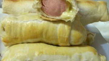 Рецепт Слоек с сыром и сосисками