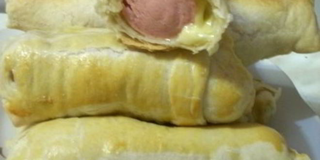 Рецепт слоек с сыром и сосисками