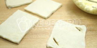 Шаг 3: слоек с творогом любимые