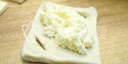 Шаг 4: слоек с творогом любимые