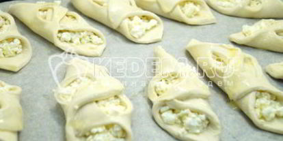 Шаг 7: слоек с творогом любимые