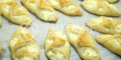 Шаг 8: слоек с творогом любимые