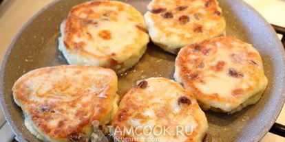 Шаг 14: пышных сырников с манкой