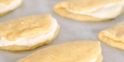 Шаг 8: сочней с творогом