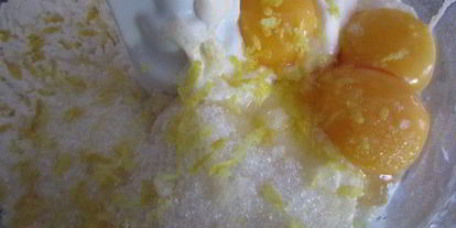 Шаг 1: сырника с песочным тестом солнышко