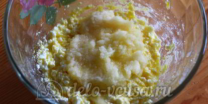 Шаг 1: сырников из творога с яблоками