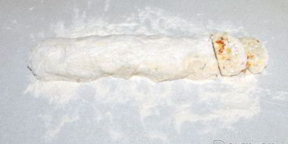 Шаг 1: сырников с курагой и орехами