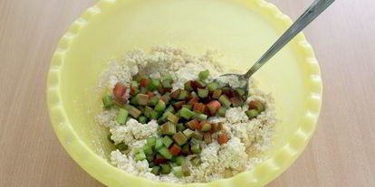 Шаг 1: сырников с ревенем