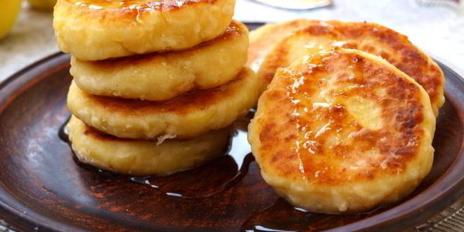 Рецепт сырников с яблоками