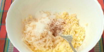 Шаг 1: сырников с яблоками