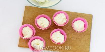 Шаг 5: сырников в духовке с манкой