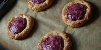 Шаг 4: сырников в духовке с ягодной начинкой