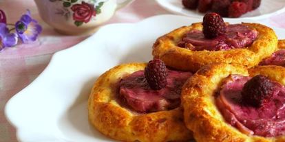 Шаг 5: сырников в духовке с ягодной начинкой