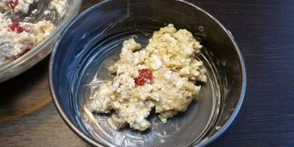 Шаг 5: творожника с миндалем и вяленой вишней