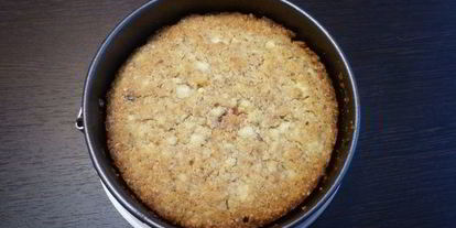 Шаг 6: творожника с миндалем и вяленой вишней