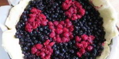 Шаг 4: дрожжевого теста с ягодами