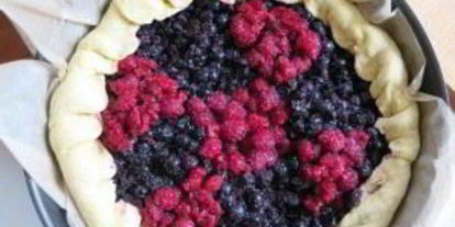 Шаг 5: дрожжевого теста с ягодами