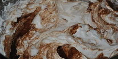 Шаг 3: шоколадного теста на белках