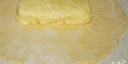 Шаг 1: слоеного теста для наполеона