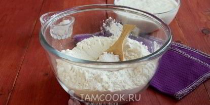 Шаг 6: теста для пиццы на живых дрожжах