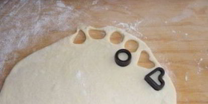 Шаг 2: теста для пышек на кефире