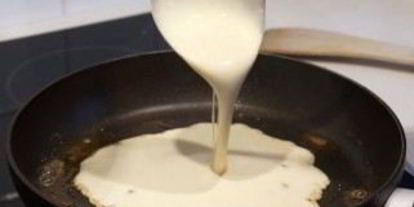 Шаг 5: теста на блины на молоке