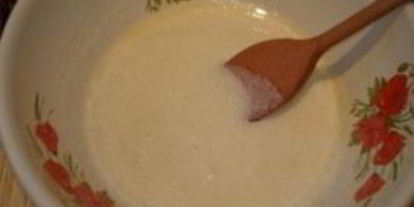 Шаг 1: теста на кислом молоке