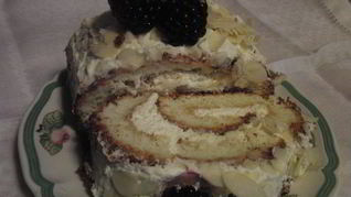 Рецепт Бисквитного рулета с кремом Куршену