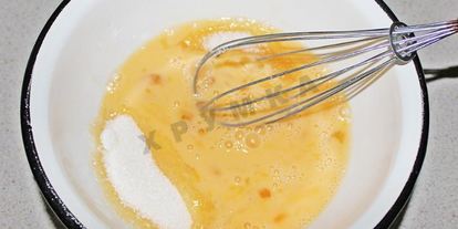 Шаг 1: бисквитного торта фруктового