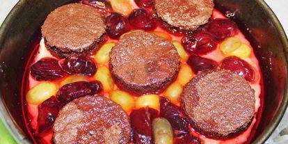 Шаг 20: бисквитного торта фруктового