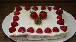 Рецепт Клубнично-творожного торт без выпечки