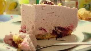 Рецепт Кремового торта с вишней