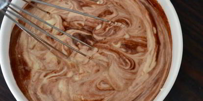 Шаг 3: мраморного бисквита